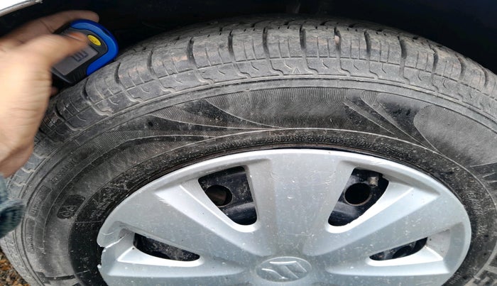 2014 Maruti Swift Dzire VDI, Diesel, Manual, 1,46,456 km, tyre