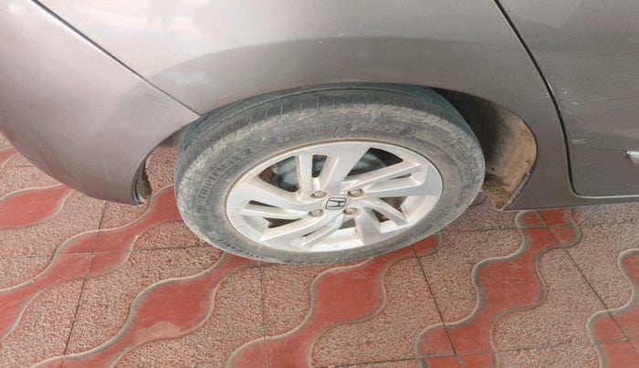 2016 Honda Jazz 1.2L I-VTEC VX, Petrol, Manual, 65,653 km, tyre