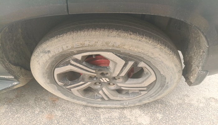 2022 Maruti BREZZA ZXI, Petrol, Manual, 42,467 km, tyre