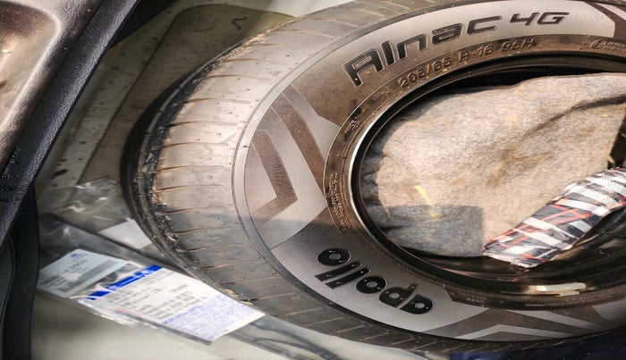 2021 Hyundai Creta SX (O) 1.4 TURBO DCT, Petrol, Automatic, 76,870 km, tyre