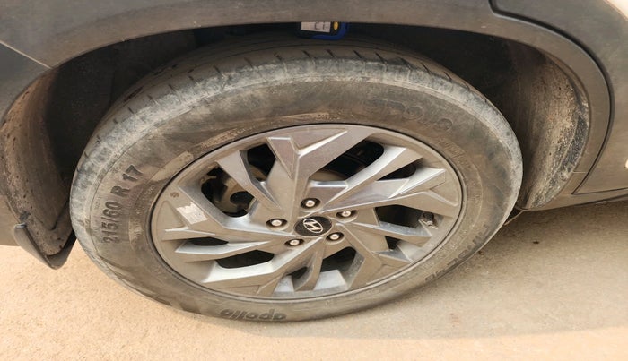 2021 Hyundai Creta SX (O) 1.4 TURBO DCT, Petrol, Automatic, 76,870 km, tyre