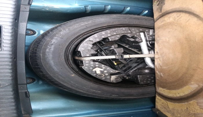 2013 Skoda Octavia ELEGANCE 1.8 TSI AT, Petrol, Automatic, 85,949 km, tyre