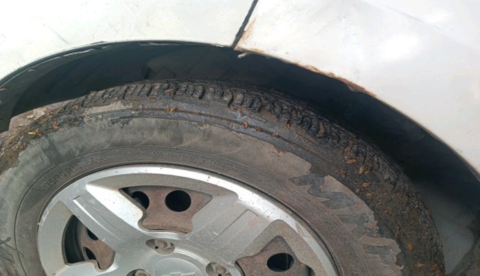 2014 Chevrolet Enjoy 1.3 LS 8 STR, Diesel, Manual, 1,02,383 km, tyre