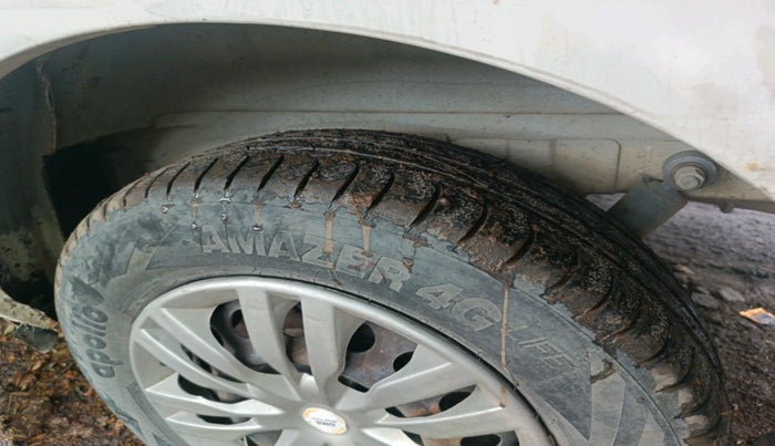 2014 Chevrolet Enjoy 1.3 LS 8 STR, Diesel, Manual, 1,02,383 km, tyre