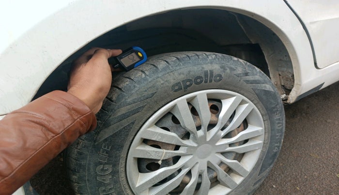 2014 Chevrolet Enjoy 1.3 LS 8 STR, Diesel, Manual, 1,02,383 km, tyre