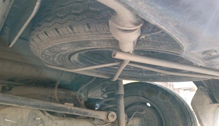 2021 Maruti Eeco 5 STR, Petrol, Manual, 38,787 km, tyre