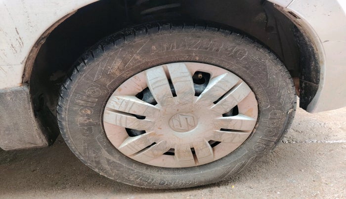 2018 Maruti Alto 800 LXI, Petrol, Manual, 1,34,985 km, tyre