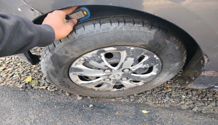 2012 Hyundai i10 SPORTZ 1.2, Petrol, Manual, 63,374 km, tyre