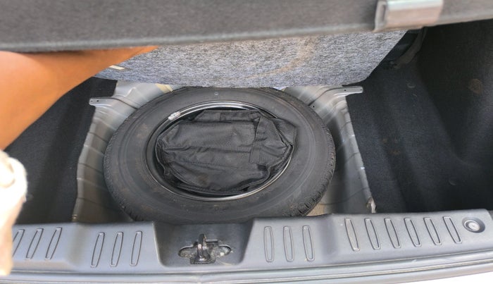 2022 Tata ALTROZ XZA PLUS, Petrol, Automatic, 47,676 km, tyre