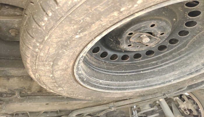 2021 MG HECTOR SHINE 1.5 PETROL TURBO MT, Petrol, Manual, 63,183 km, tyre