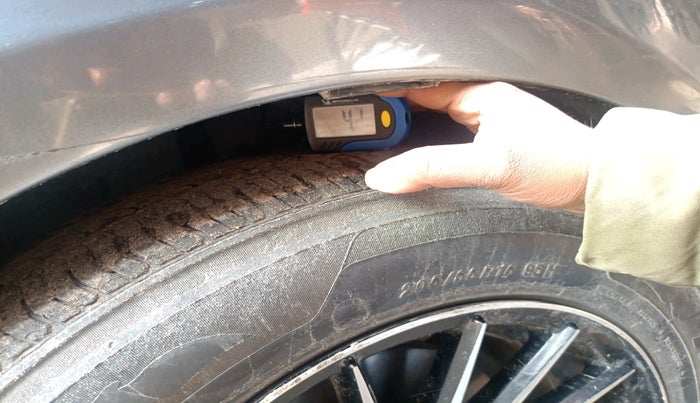 2019 Ford Ecosport AMBIENTE 1.5L DIESEL, Diesel, Manual, 1,32,494 km, tyre