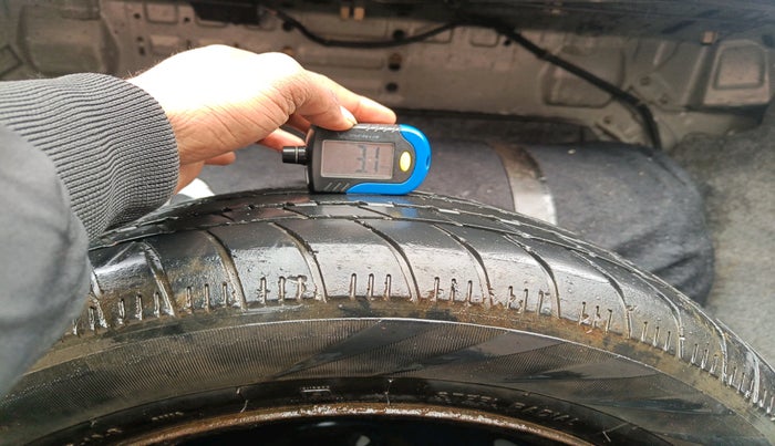 2019 Honda Amaze 1.2L I-VTEC S, Petrol, Manual, 55,465 km, tyre