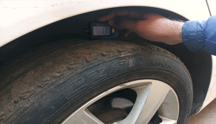 2014 Hyundai New Elantra 1.8 SX AT VTVT, Petrol, Automatic, 85,115 km, tyre