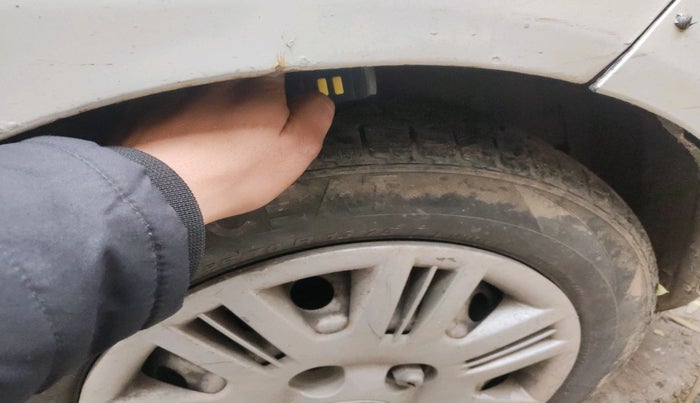 2012 Hyundai Santro Xing GLS, Petrol, Manual, 1,81,566 km, tyre