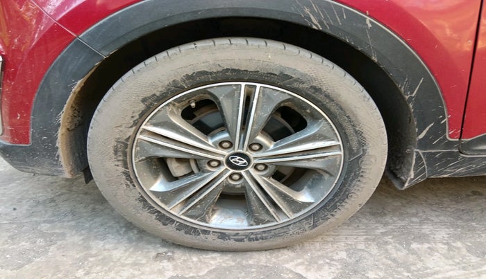 2017 Hyundai Creta SX (O) 1.6 DIESEL, Diesel, Manual, 57,906 km, tyre