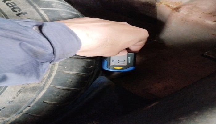 2017 Tata NEXON XM DIESEL, Diesel, Manual, 83,978 km, tyre