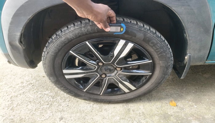 2024 Renault Kwid CLIMBER MT 1.0, Petrol, Manual, 9,989 km, tyre