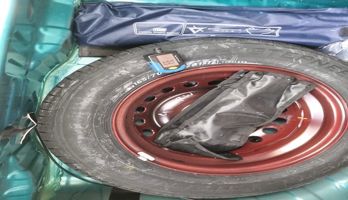 2024 Renault Kwid CLIMBER MT 1.0, Petrol, Manual, 9,989 km, tyre