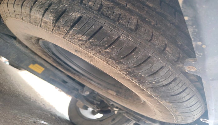 2022 Tata Safari XZA PLUS 6 S DARK EDITION, Diesel, Automatic, 38,359 km, tyre