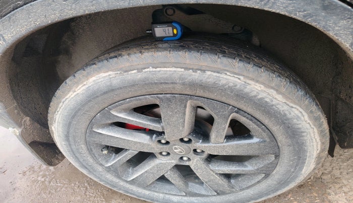 2022 Tata Safari XZA PLUS 6 S DARK EDITION, Diesel, Automatic, 38,359 km, tyre