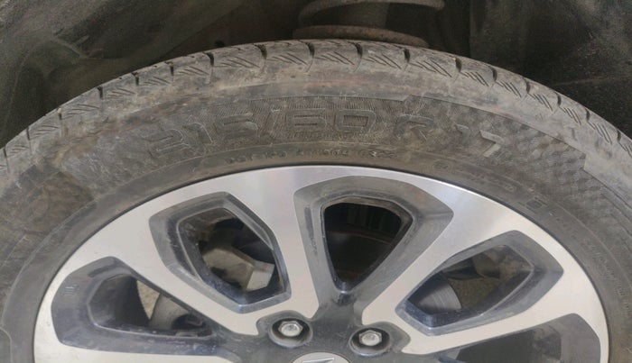 2023 Maruti Grand Vitara DELTA SMART HYBRID, Petrol, Manual, 17,290 km, tyre