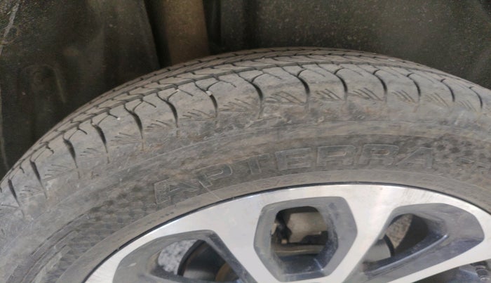 2023 Maruti Grand Vitara DELTA SMART HYBRID, Petrol, Manual, 17,290 km, tyre