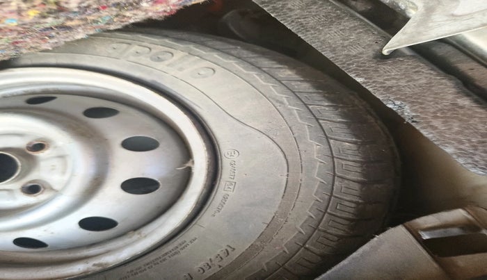 2012 Maruti Wagon R 1.0 LXI, Petrol, Manual, 30,982 km, tyre