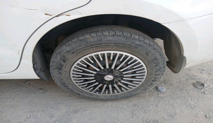 2019 Maruti Dzire VXI, Petrol, Manual, 1,81,619 km, tyre