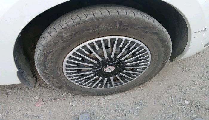 2019 Maruti Dzire VXI, Petrol, Manual, 1,81,619 km, tyre