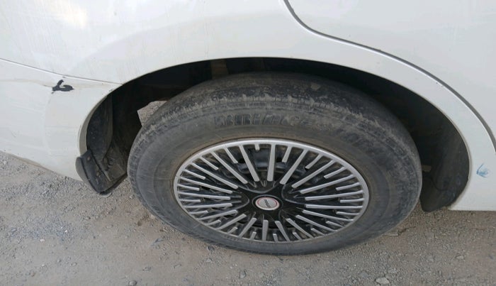 2019 Maruti Dzire VXI, Petrol, Manual, 1,81,619 km, tyre