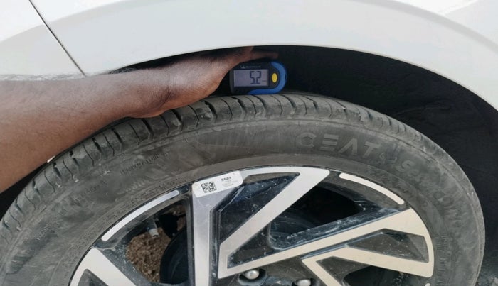 2024 Hyundai NEW I20 ASTA (O) 1.2 IVT, Petrol, Automatic, 24,260 km, tyre