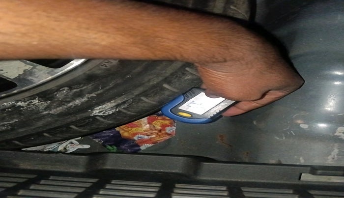 2021 Hyundai GRAND I10 NIOS ASTA AMT 1.2 KAPPA VTVT, Petrol, Automatic, 45,576 km, tyre