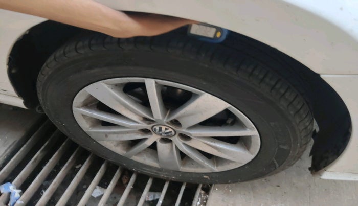 2016 Volkswagen Ameo HIGHLINE DSG 1.5 DIESEL , Diesel, Automatic, 39,723 km, tyre