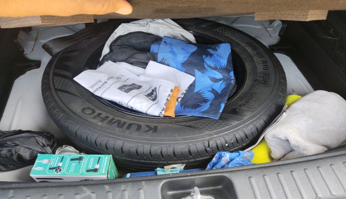 2020 Hyundai Creta S 1.5 PETROL, Petrol, Manual, 82,178 km, tyre