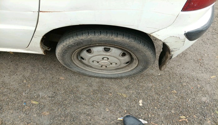 2012 Hyundai Santro Xing GL PLUS, Petrol, Manual, 1,24,699 km, tyre