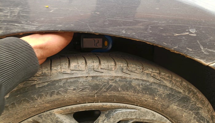 2016 Hyundai Grand i10 SPORTZ 1.2 KAPPA VTVT, Petrol, Manual, 73,079 km, tyre