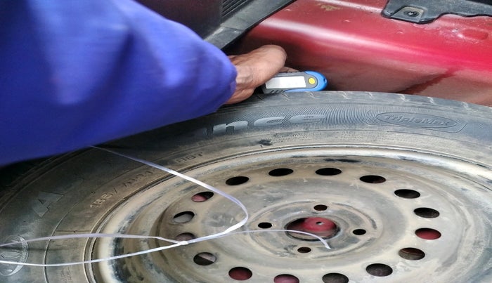 2015 Hyundai Elite i20 SPORTZ 1.2, Petrol, Manual, 61,742 km, tyre