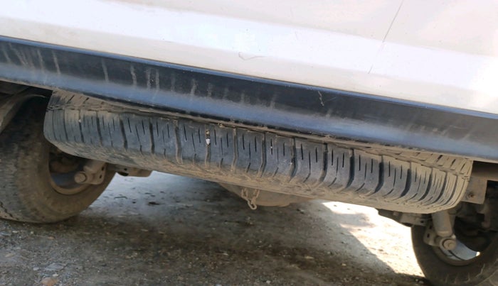 2017 Toyota Fortuner 2.8 4X4 MT, Diesel, Manual, 2,37,119 km, tyre