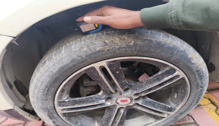 2014 Maruti Swift VDI, Diesel, Manual, 49,781 km, tyre