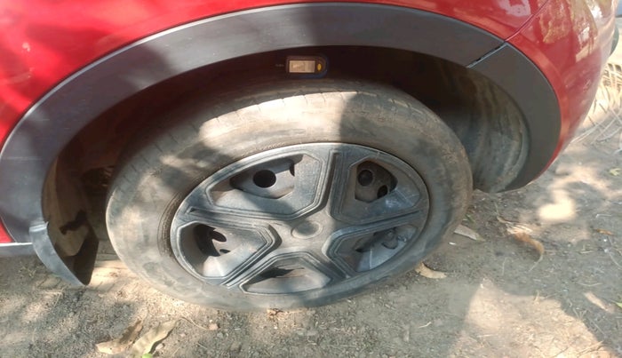 2018 Tata NEXON XM DIESEL, Diesel, Manual, 89,192 km, tyre