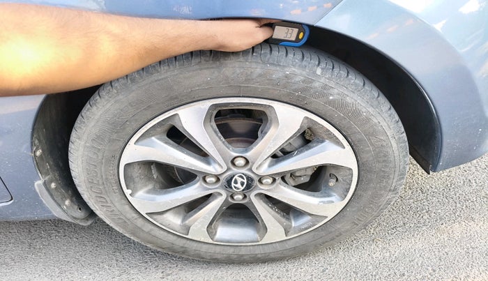 2014 Hyundai Xcent SX 1.2 (O), Petrol, Manual, 87,572 km, tyre