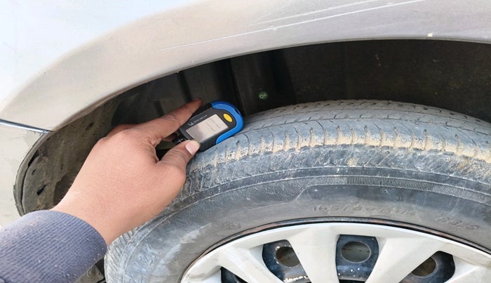 2014 Maruti Swift VDI, Diesel, Manual, 1,34,956 km, tyre