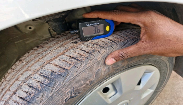 2021 Maruti New Wagon-R LXI CNG 1.0, Petrol, Manual, 1,03,393 km, tyre