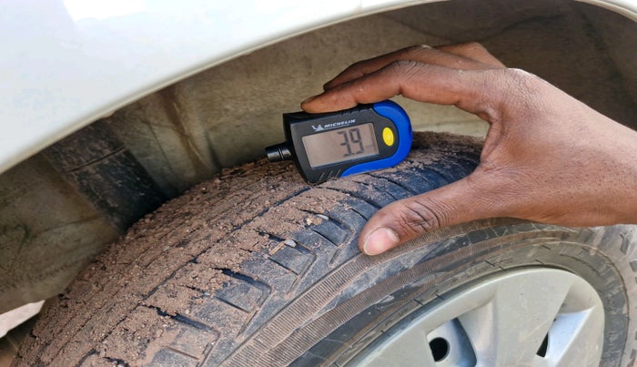 2021 Maruti New Wagon-R LXI CNG 1.0, Petrol, Manual, 1,03,393 km, tyre