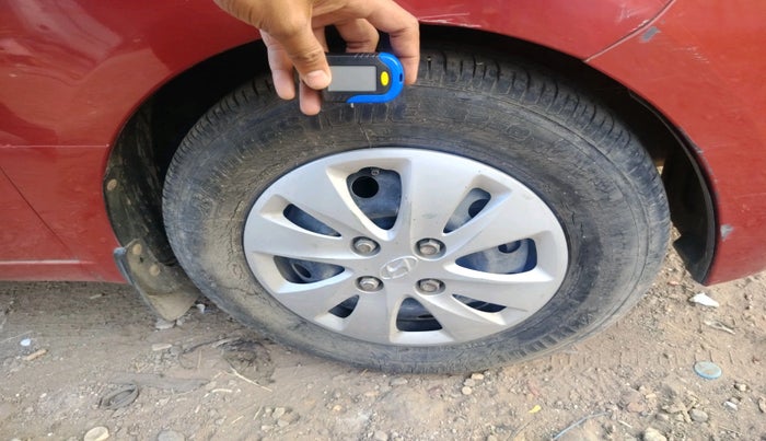 2011 Hyundai i10 ASTA 1.2, Petrol, Manual, 51,867 km, tyre