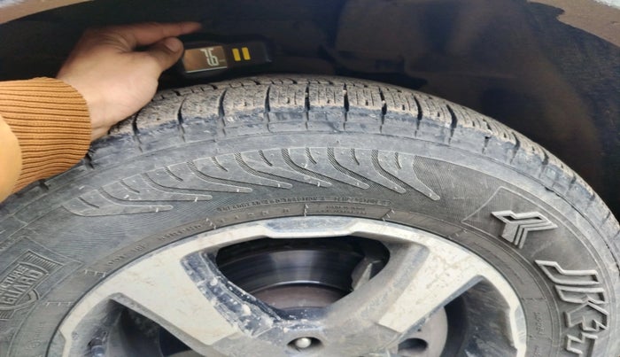 2023 Mahindra SCORPIO CLASSIC S11 MT 7S CC, Diesel, Manual, 78,326 km, tyre