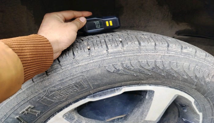 2023 Mahindra SCORPIO CLASSIC S11 MT 7S CC, Diesel, Manual, 78,326 km, tyre