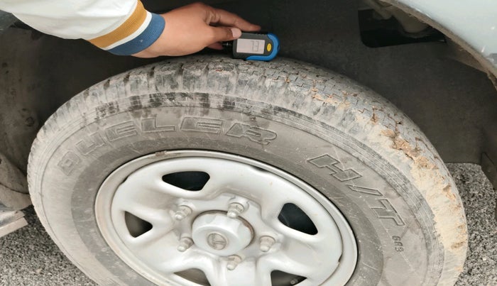 2018 Tata Safari Storme 2.2 LX 4X2, Diesel, Manual, 23,852 km, tyre