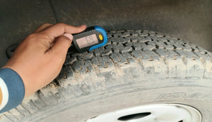 2018 Tata Safari Storme 2.2 LX 4X2, Diesel, Manual, 23,852 km, tyre