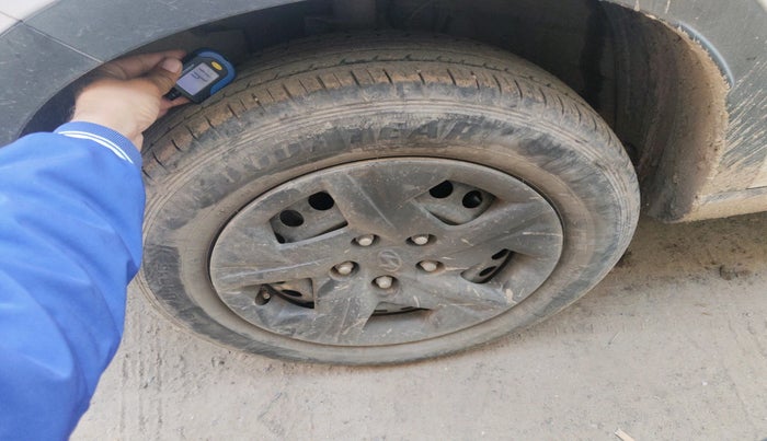 2024 Hyundai VENUE S 1.2, Petrol, Manual, 18,219 km, tyre